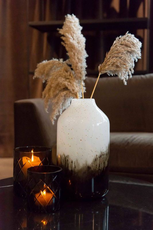 Dis glassvase, brun/hvit
