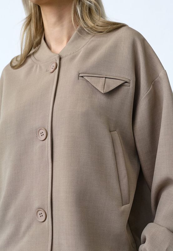 Great jacket, sand
